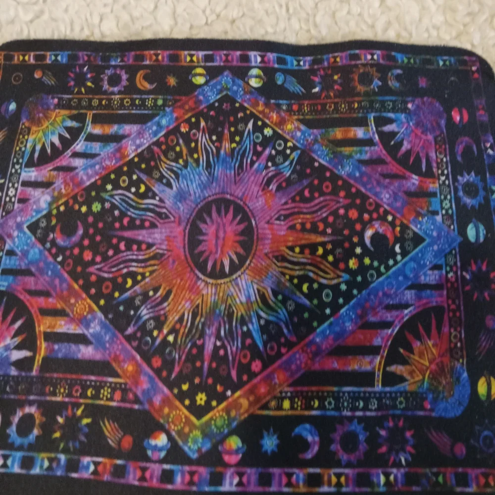 Colorful Tapestry and Gold Star Wall Accent Set
